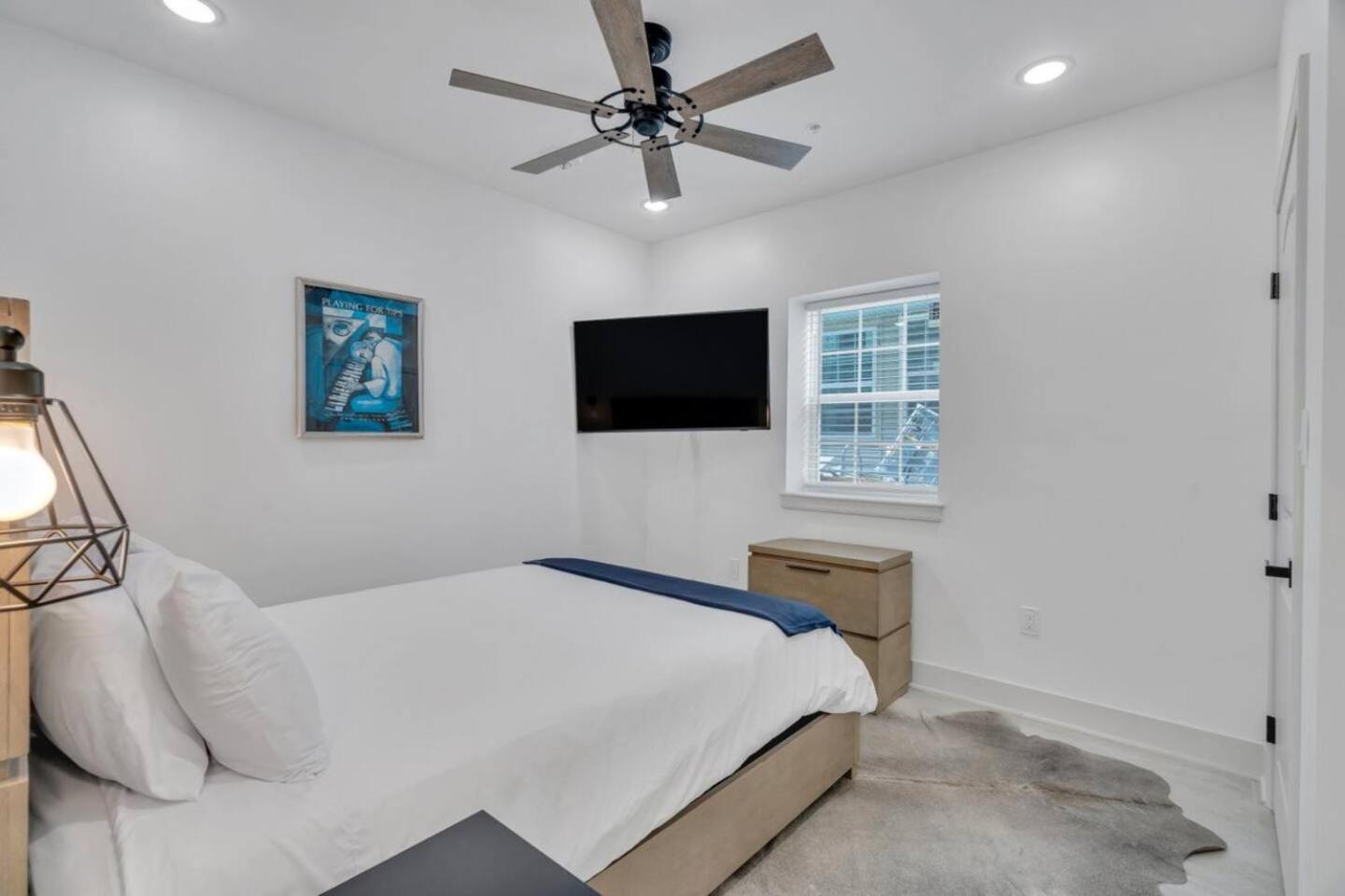 Sleeps 24-Spacious Suites Near Fq W Pool New Orleans Exterior photo